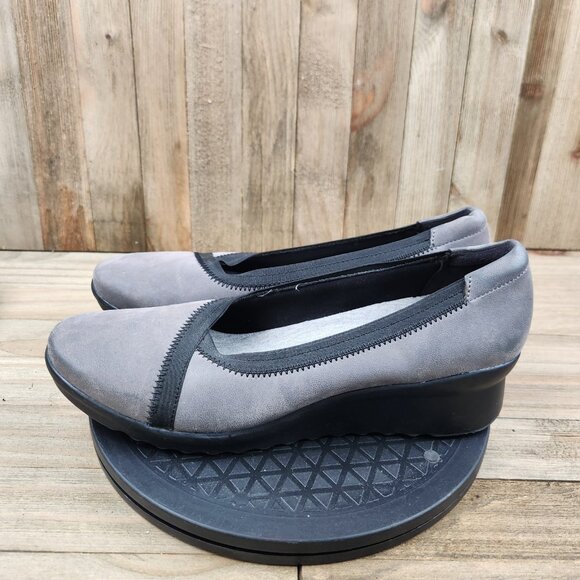 Clarks Cloudsteppers Caddell Dash Womens Size 9.5 Casual Comfort Shoes - Picture 4 of 8